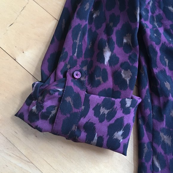 SOLD on eBay! Talbots blouse plum animal print - Picture 5 of 8
